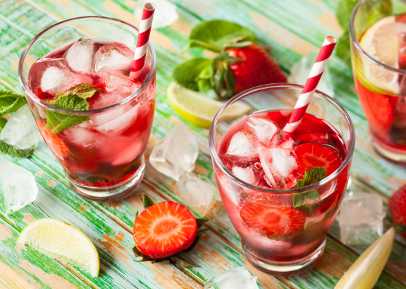 Клубничный лимонад