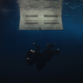 Обложка трека "Billie Eilish - BIRDS OF A FEATHER"