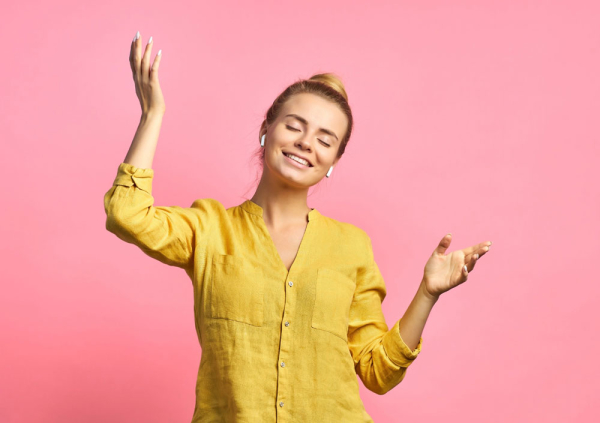  - Радио Romantika