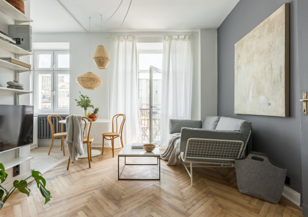  - Радио Romantika