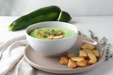 Готовим крем-суп из кабачка с кокосовыми сливками