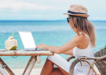 Как правильно совмещать работу и путешествия