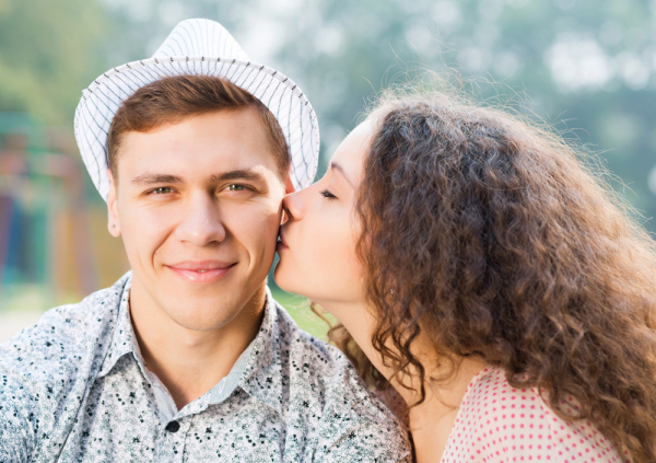  - Радио Romantika