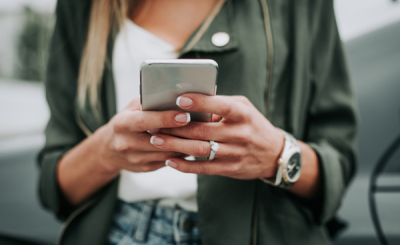 Новый цифровой этикет: как технологии изменили наши правила общения