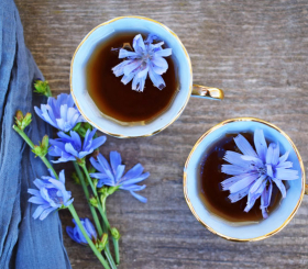 Вкус детства без кофеина: возвращение цикория