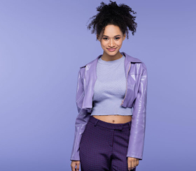 Лакированная кожа снова в моде